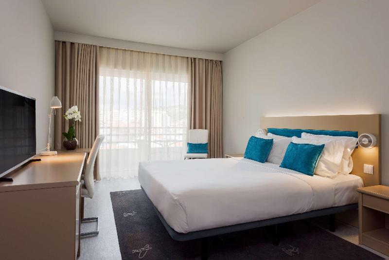 Tryp Lisboa Caparica Mar Hotel - Oda