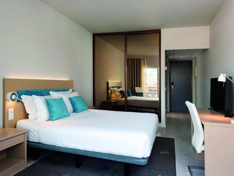 Tryp Lisboa Caparica Mar Hotel - Oda
