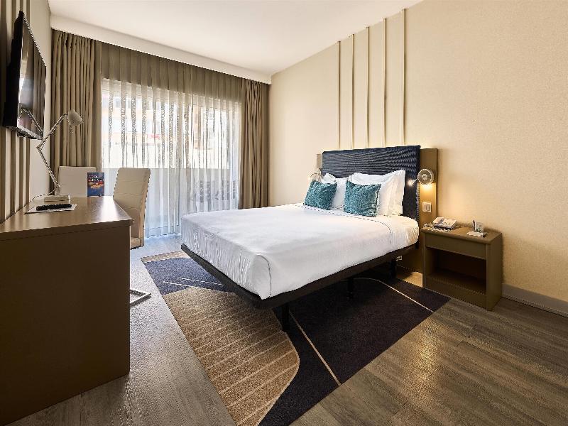 Tryp Lisboa Caparica Mar Hotel - Oda