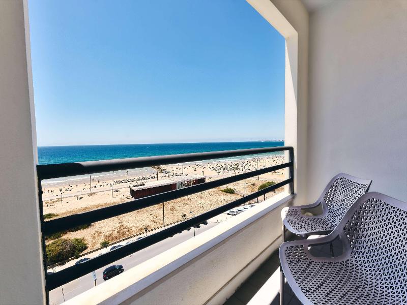 Tryp Lisboa Caparica Mar Hotel - Oda