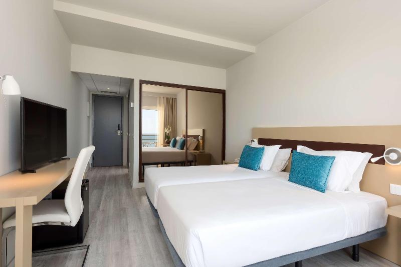 Tryp Lisboa Caparica Mar Hotel - Oda