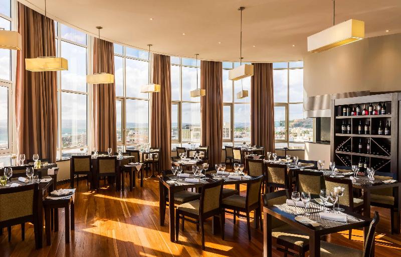 Tryp Lisboa Caparica Mar Hotel - Restoran