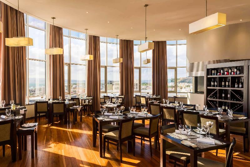 Tryp Lisboa Caparica Mar Hotel - Restoran
