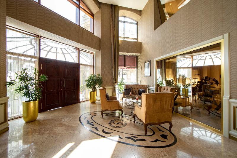 Sapphire Inn - Lobi
