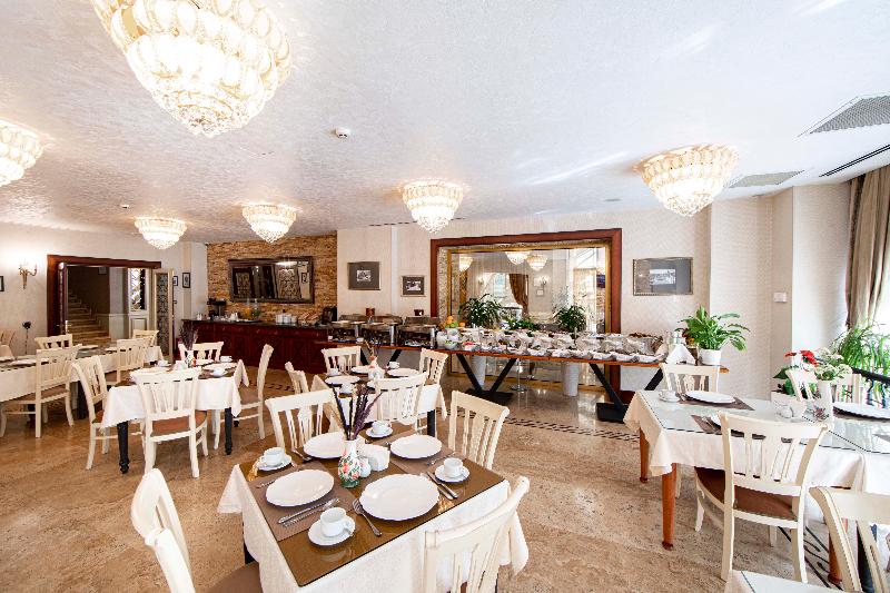 Sapphire Inn - Restoran