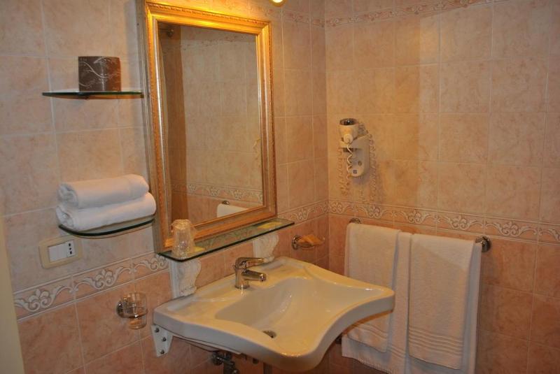 Catania Centro Rooms - Genel
