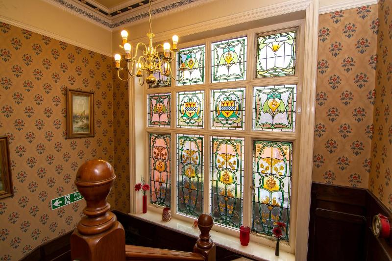 Trivelles Park Hotel - Lobi