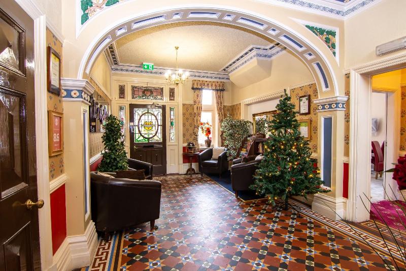 Trivelles Park Hotel - Lobi