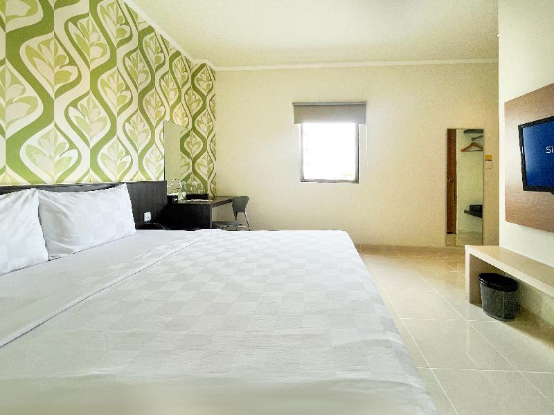 Hotel 88 Embong Kenongo - Oda