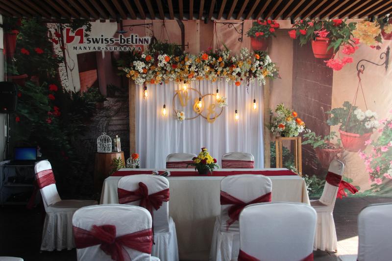 Swiss-Belinn Manyar Surabaya - Toplantı
