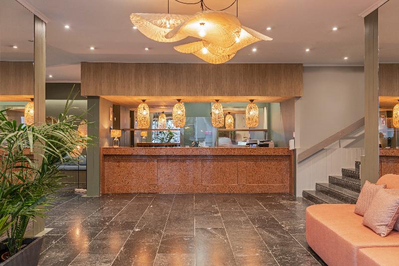 Buganvilia Studio Hotel - Lobi