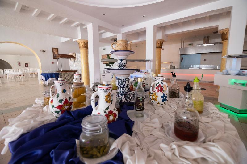 Hotel TMK Marine Beach by Turismak - Restoran