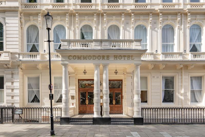 Commodore Hotel London - Genel