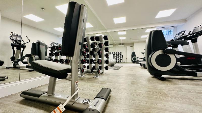 Commodore Hotel London - Genel
