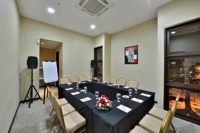 Serela Merdeka Hotel Bandung - Toplantı