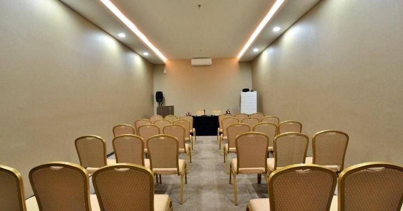 Serela Merdeka Hotel Bandung - Toplantı