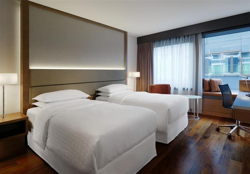 Sheraton Zurich Hotel - Genel