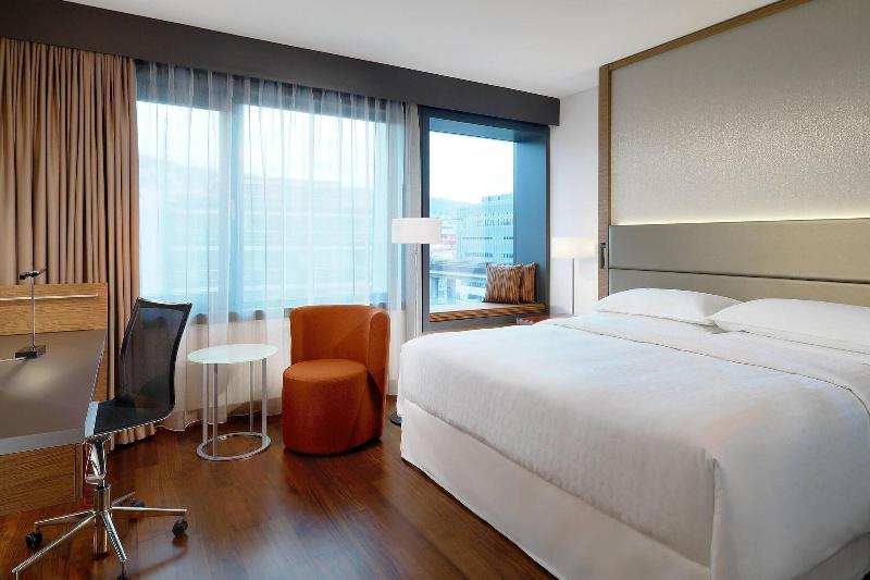 Sheraton Zurich Hotel - Oda