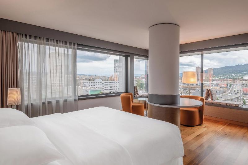 Sheraton Zurich Hotel - Oda