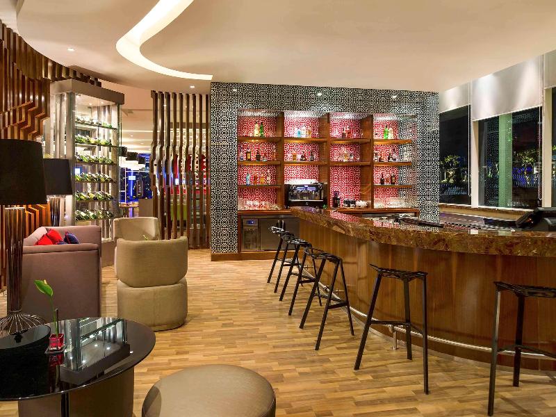 Novotel Tangerang - Bar