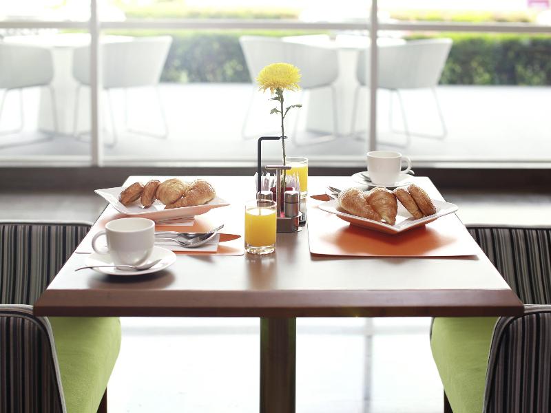Novotel Tangerang - Restoran
