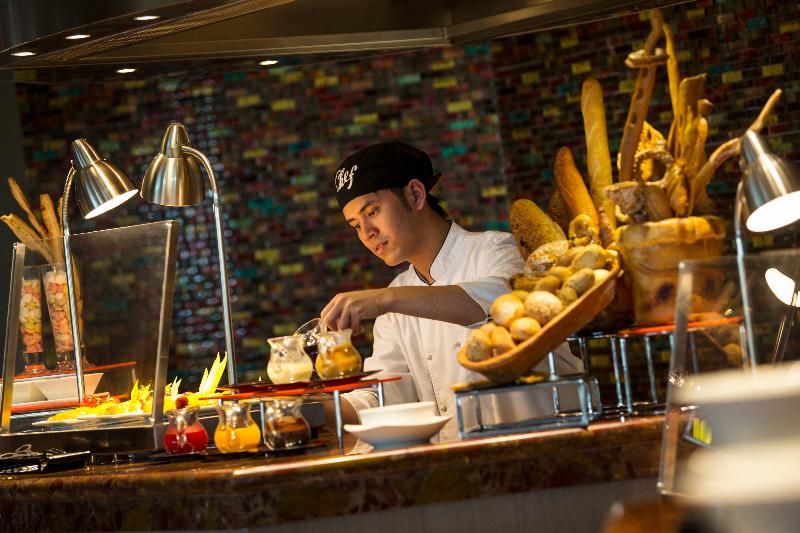 Novotel Tangerang - Restoran