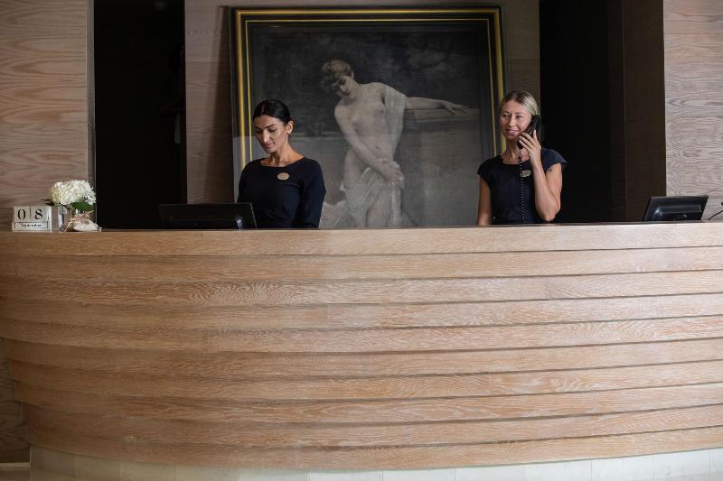 Alasia Hotel - Lobi