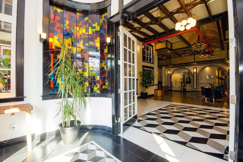 The Box House Hotel Brooklyn - Lobi