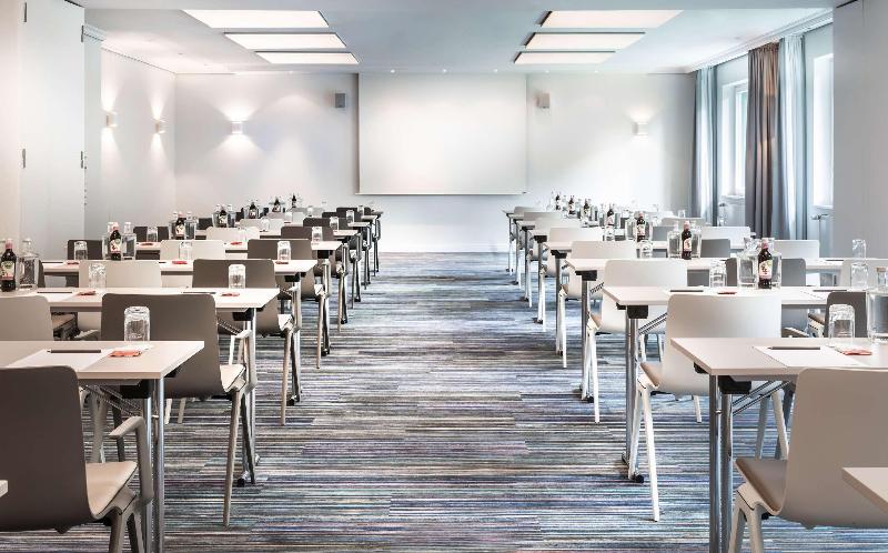Steigenberger Hotel Treudelberg Hamburg - Toplantı