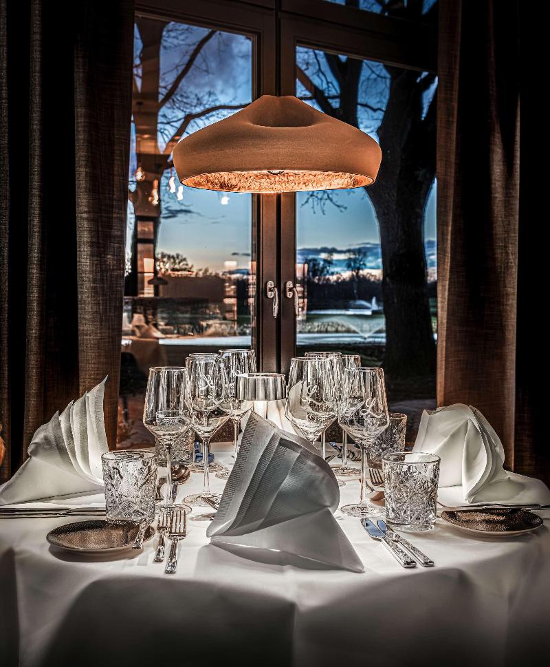 Steigenberger Hotel Treudelberg Hamburg - Restoran