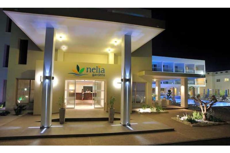 Nelia Gardens - Genel
