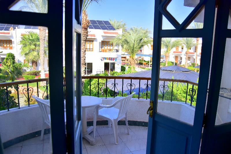 Dive Inn Resort - Oda