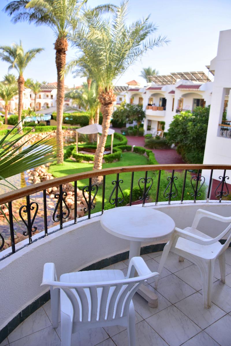Dive Inn Resort - Oda