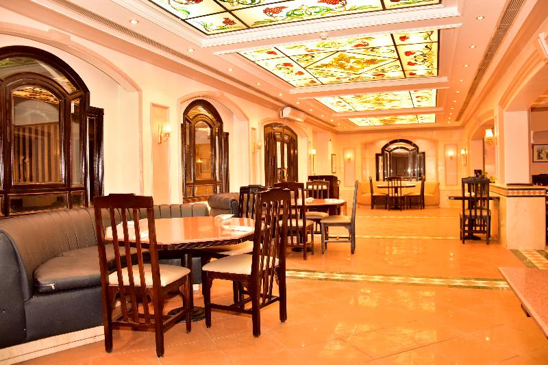 Dive Inn Resort - Restoran