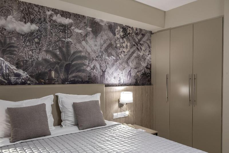 Almond Business Suites - Oda