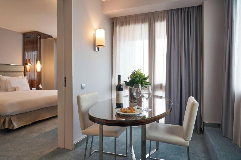 Altis Grand Hotel - Oda