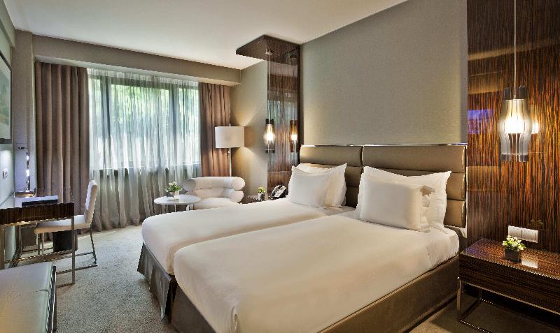 Altis Grand Hotel - Oda