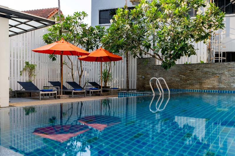 Citrus Patong Hotel - Havuz