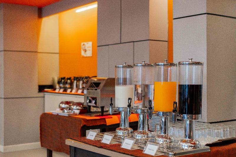 Citrus Patong Hotel - Restoran