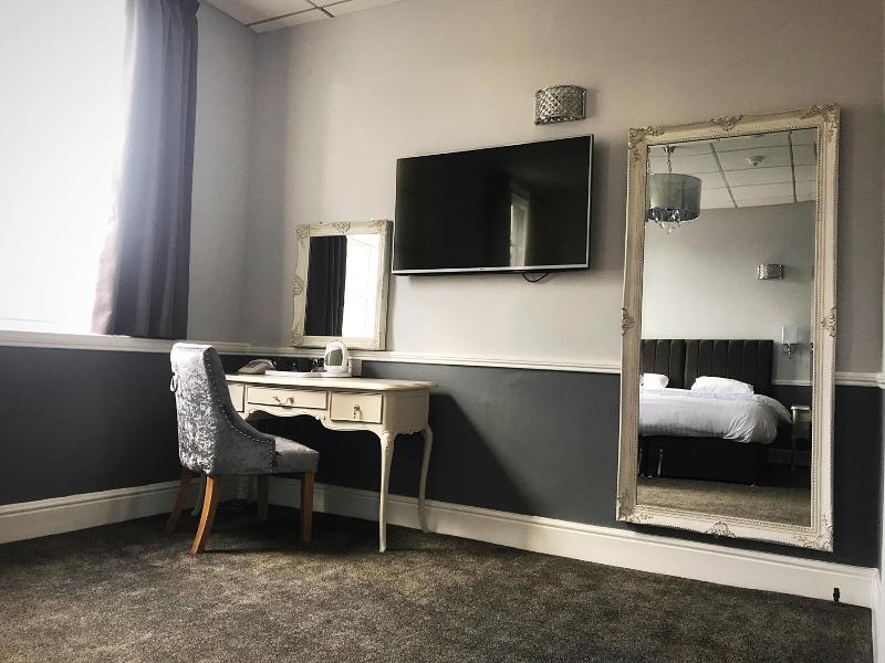 The Lion Hotel - Genel