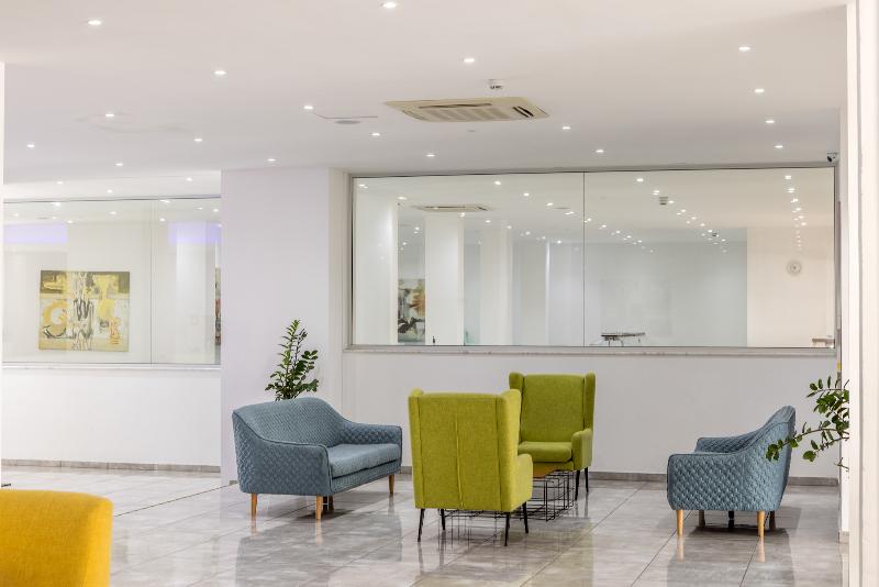 Papantonia Hotel Apts - Lobi