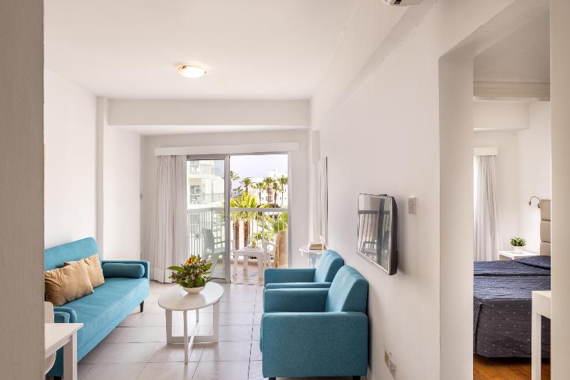 Papantonia Hotel Apts - Oda