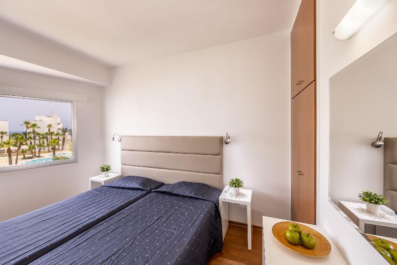Papantonia Hotel Apts - Oda