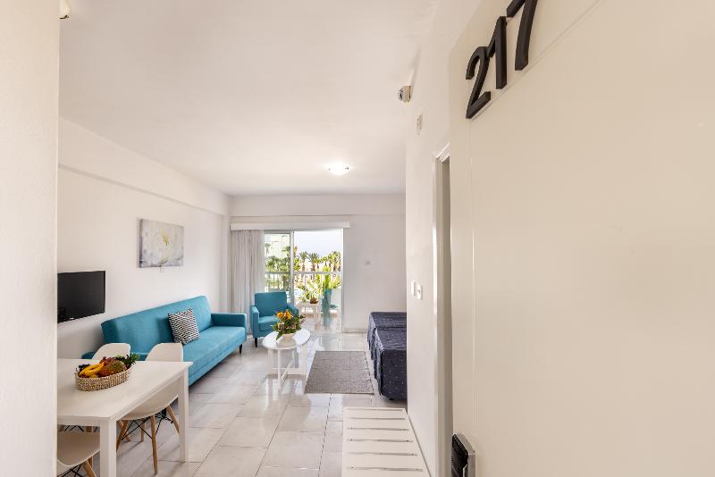Papantonia Hotel Apts - Oda
