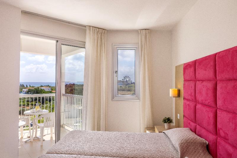 Papantonia Hotel Apts - Oda