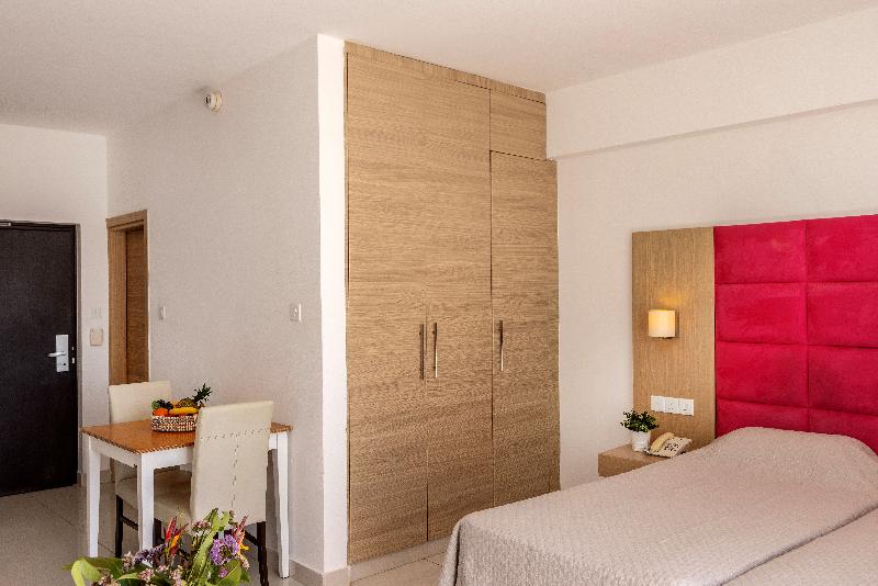Papantonia Hotel Apts - Oda