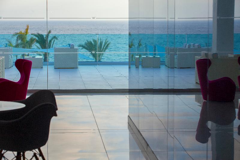 King Evelthon Beach Hotel & Resort - Lobi