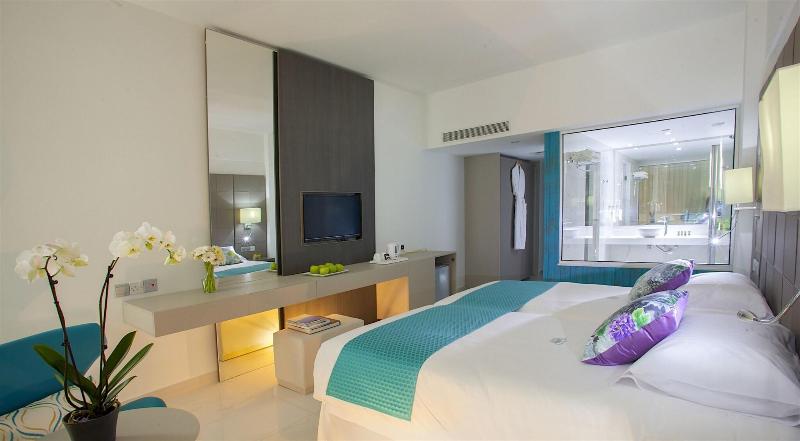 King Evelthon Beach Hotel & Resort - Oda