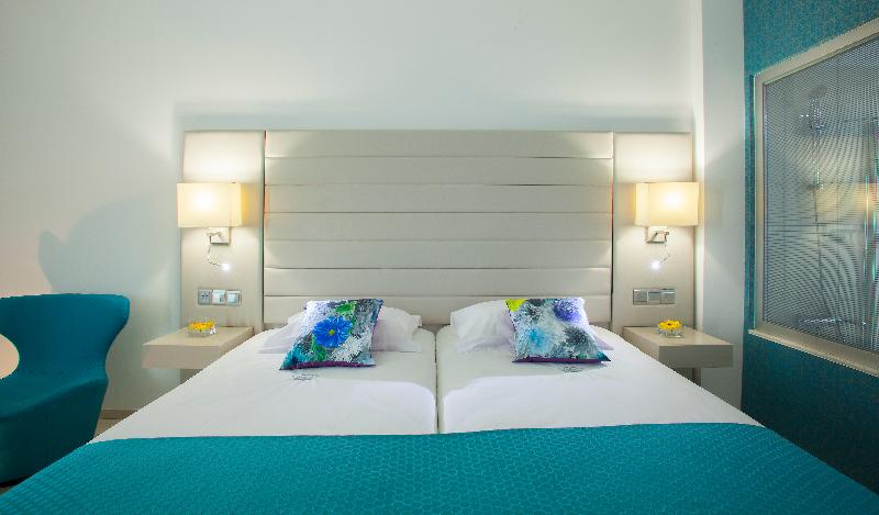 King Evelthon Beach Hotel & Resort - Oda