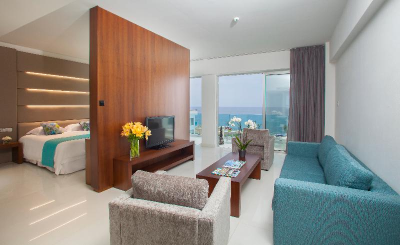 King Evelthon Beach Hotel & Resort - Oda